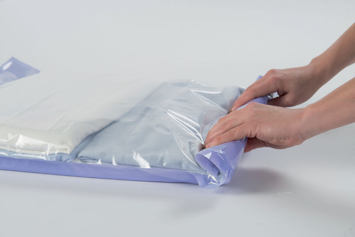 Set di 4 sacchetti da viaggio salvaspazio sottovuoto Roll-Up M 3 Compactor