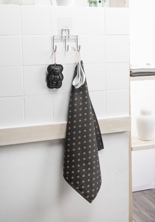 Gancio triplo adesivo da muro 3 Compactor