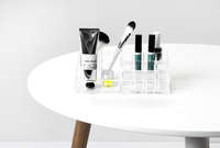 Portatrucchi Organizer trapezoidale trasparente